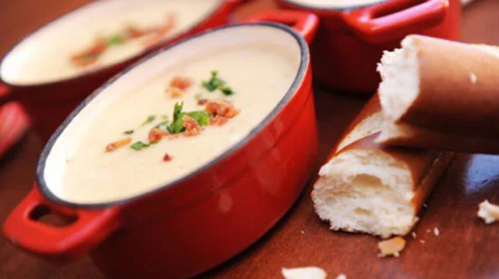 Canadian Cheddar Cheese Soup